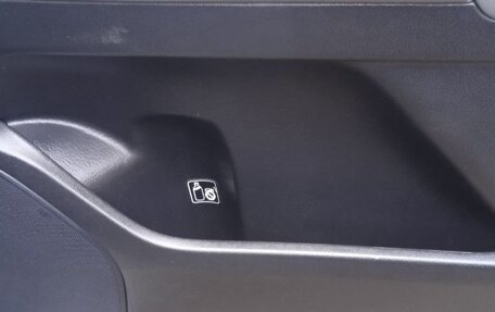 Toyota Land Cruiser 200, 2008 год, 2 700 000 рублей, 14 фотография