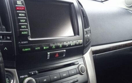 Toyota Land Cruiser 200, 2008 год, 2 700 000 рублей, 37 фотография