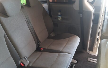 Hyundai H-1 II рестайлинг, 2017 год, 2 800 000 рублей, 10 фотография