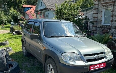 Chevrolet Niva I рестайлинг, 2009 год, 400 000 рублей, 1 фотография