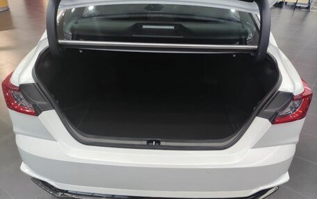 Toyota Camry, 2025 год, 4 750 000 рублей, 11 фотография