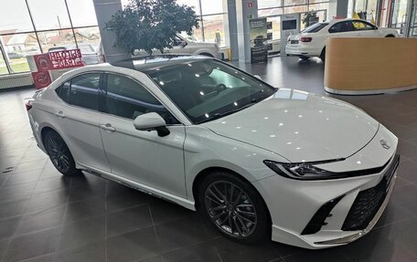 Toyota Camry, 2025 год, 4 750 000 рублей, 3 фотография