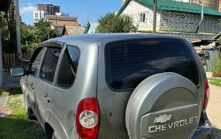 Chevrolet Niva I рестайлинг, 2009 год, 400 000 рублей, 3 фотография