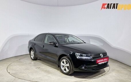 Volkswagen Jetta VI, 2013 год, 950 000 рублей, 5 фотография