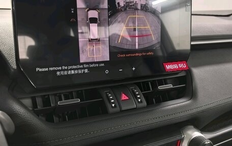 Toyota RAV4, 2025 год, 4 350 000 рублей, 16 фотография