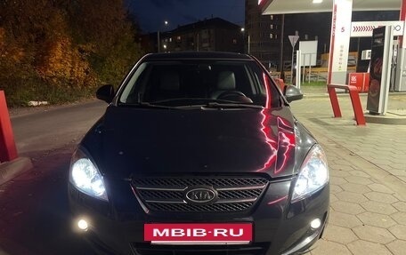 KIA cee'd I рестайлинг, 2008 год, 635 000 рублей, 2 фотография