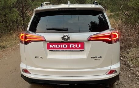 Toyota RAV4, 2019 год, 2 999 000 рублей, 3 фотография