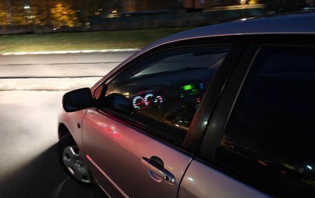 Toyota Corolla, 2005 год, 510 000 рублей, 10 фотография