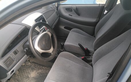 Suzuki Liana, 2002 год, 178 000 рублей, 5 фотография