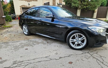 BMW 3 серия, 2015 год, 2 250 000 рублей, 34 фотография