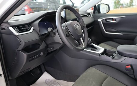 Toyota RAV4, 2025 год, 4 500 000 рублей, 13 фотография