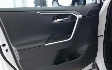 Toyota RAV4, 2025 год, 4 500 000 рублей, 14 фотография