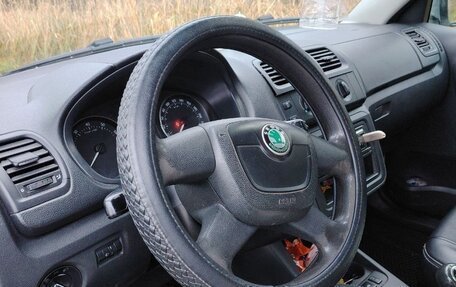 Skoda Fabia II, 2011 год, 440 000 рублей, 27 фотография