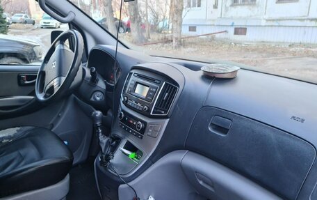 Hyundai H-1 II рестайлинг, 2016 год, 1 960 000 рублей, 9 фотография