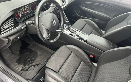 Opel Insignia II рестайлинг, 2018 год, 2 100 000 рублей, 11 фотография