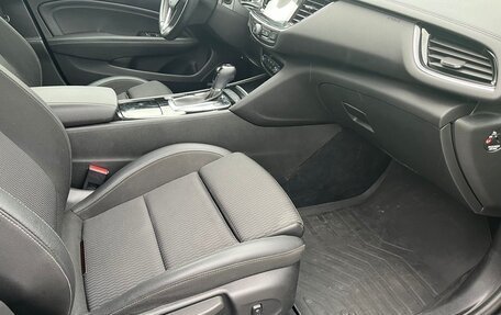 Opel Insignia II рестайлинг, 2018 год, 2 100 000 рублей, 14 фотография