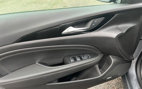 Opel Insignia II рестайлинг, 2018 год, 2 100 000 рублей, 22 фотография