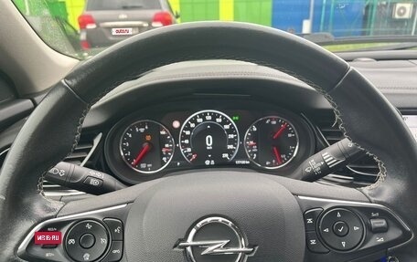 Opel Insignia II рестайлинг, 2018 год, 2 100 000 рублей, 25 фотография