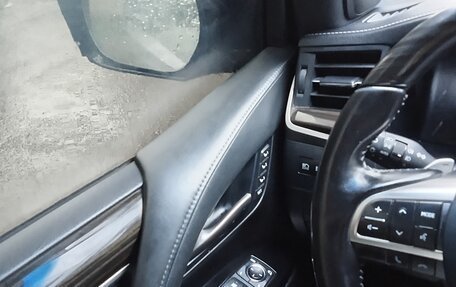 Lexus LX III, 2021 год, 7 999 999 рублей, 9 фотография