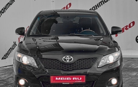 Toyota Camry, 2011 год, 1 395 000 рублей, 2 фотография