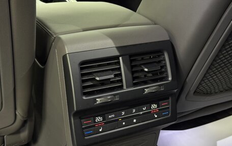 Volkswagen Touareg III, 2022 год, 6 900 000 рублей, 14 фотография