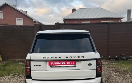 Land Rover Range Rover IV рестайлинг, 2018 год, 5 700 000 рублей, 2 фотография