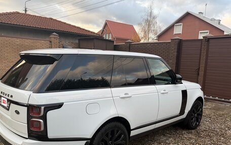 Land Rover Range Rover IV рестайлинг, 2018 год, 5 700 000 рублей, 4 фотография