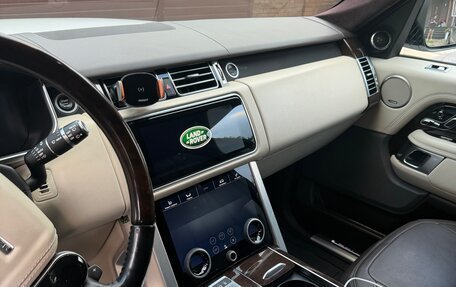 Land Rover Range Rover IV рестайлинг, 2018 год, 5 700 000 рублей, 12 фотография