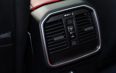 Porsche Macan I рестайлинг, 2025 год, 10 995 000 рублей, 27 фотография