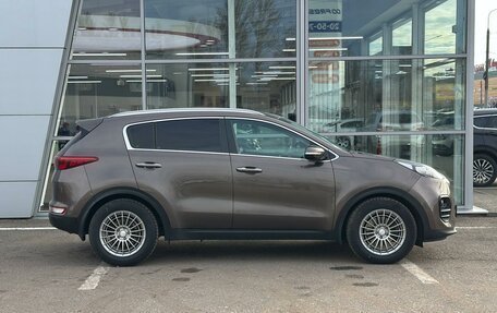 KIA Sportage IV рестайлинг, 2018 год, 1 900 000 рублей, 5 фотография
