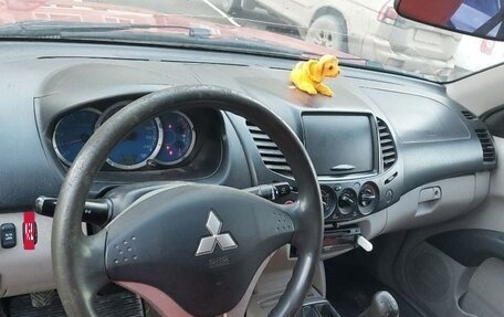 Mitsubishi L200 IV рестайлинг, 2008 год, 1 000 000 рублей, 6 фотография