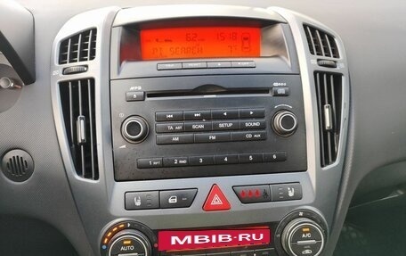 KIA cee'd I рестайлинг, 2008 год, 582 000 рублей, 15 фотография