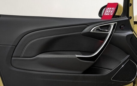 Opel Astra J, 2013 год, 1 050 000 рублей, 19 фотография