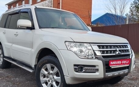 Mitsubishi Pajero IV, 2014 год, 2 400 000 рублей, 1 фотография
