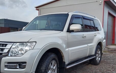 Mitsubishi Pajero IV, 2014 год, 2 400 000 рублей, 2 фотография