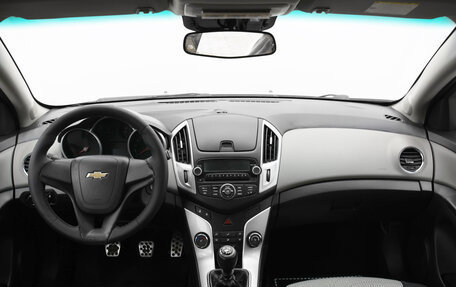 Chevrolet Cruze II, 2013 год, 599 000 рублей, 5 фотография