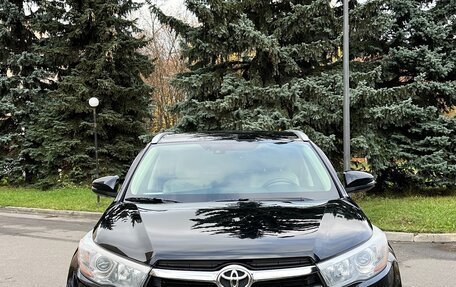 Toyota Highlander III, 2014 год, 3 990 000 рублей, 3 фотография