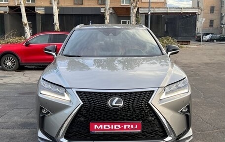 Lexus RX IV рестайлинг, 2016 год, 3 300 000 рублей, 1 фотография