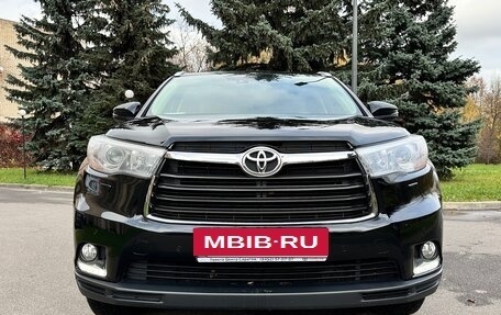 Toyota Highlander III, 2014 год, 3 990 000 рублей, 4 фотография