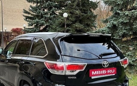 Toyota Highlander III, 2014 год, 3 990 000 рублей, 9 фотография