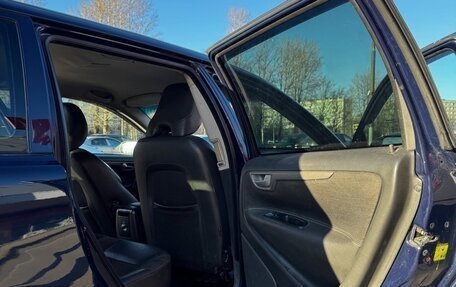 Volvo V70 III рестайлинг, 2004 год, 500 000 рублей, 17 фотография