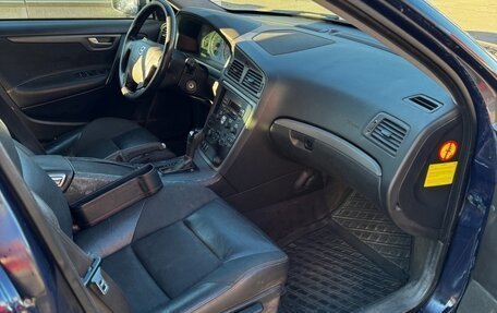 Volvo V70 III рестайлинг, 2004 год, 500 000 рублей, 16 фотография