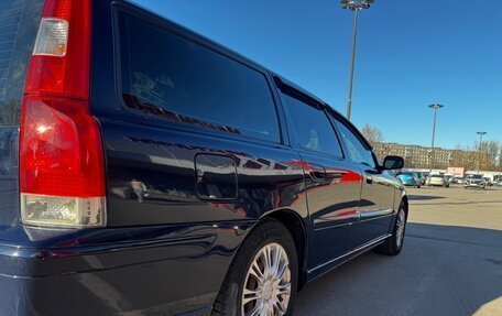 Volvo V70 III рестайлинг, 2004 год, 500 000 рублей, 8 фотография