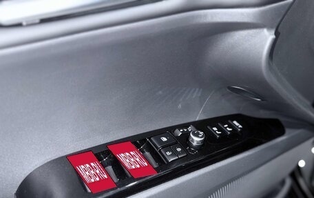 Toyota Camry, 2025 год, 4 600 000 рублей, 10 фотография