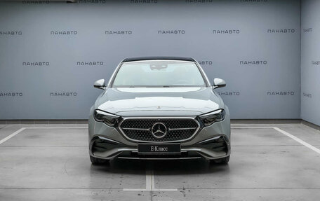 Mercedes-Benz E-Класс, 2025 год, 10 600 000 рублей, 2 фотография