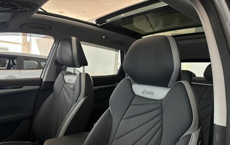 Geely Atlas, 2025 год, 3 917 190 рублей, 7 фотография