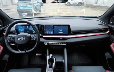 Geely Coolray I, 2024 год, 2 570 000 рублей, 10 фотография