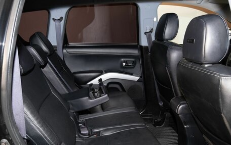 Mitsubishi Outlander III рестайлинг 3, 2012 год, 1 085 000 рублей, 9 фотография