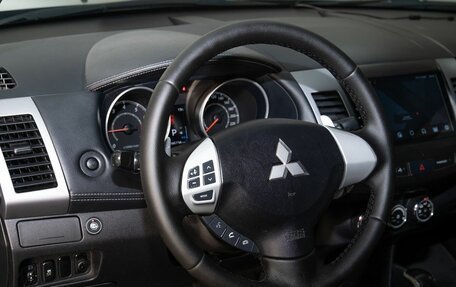 Mitsubishi Outlander III рестайлинг 3, 2012 год, 1 085 000 рублей, 5 фотография