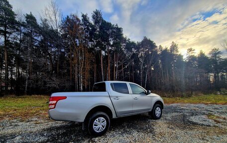 Mitsubishi L200 IV рестайлинг, 2017 год, 1 999 999 рублей, 4 фотография